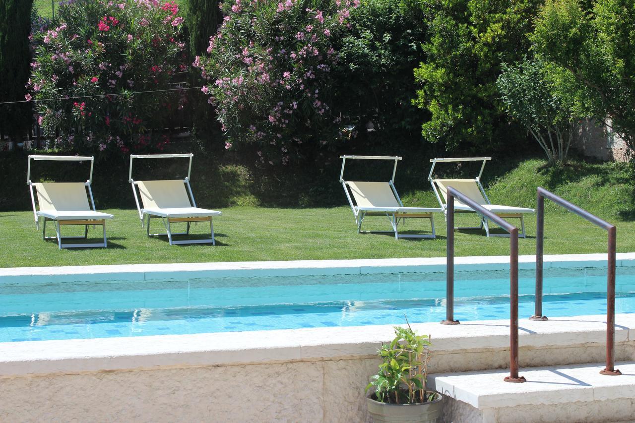 B&B - Relais De Charme La Caminella Сан-Пьетро-ин-Карьяно Экстерьер фото