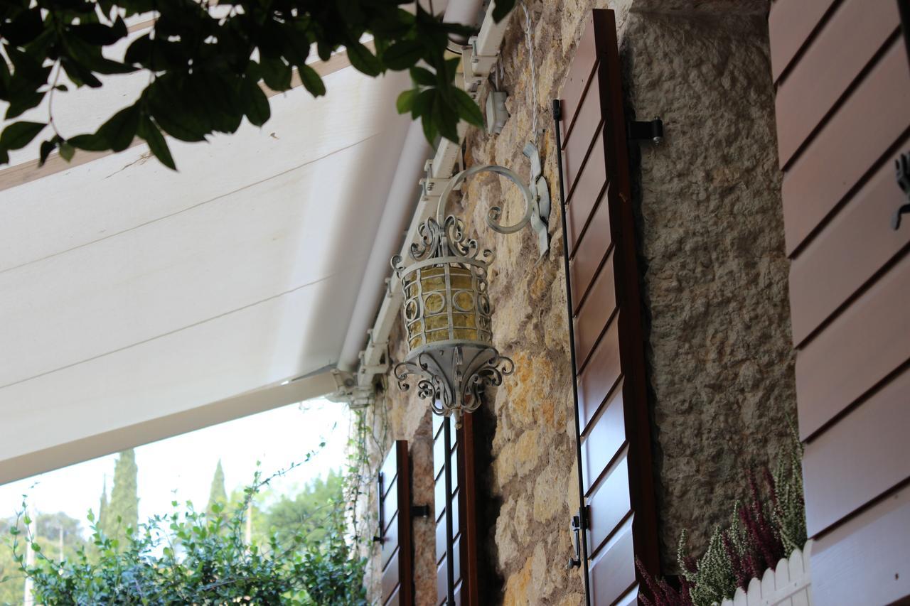 B&B - Relais De Charme La Caminella Сан-Пьетро-ин-Карьяно Экстерьер фото
